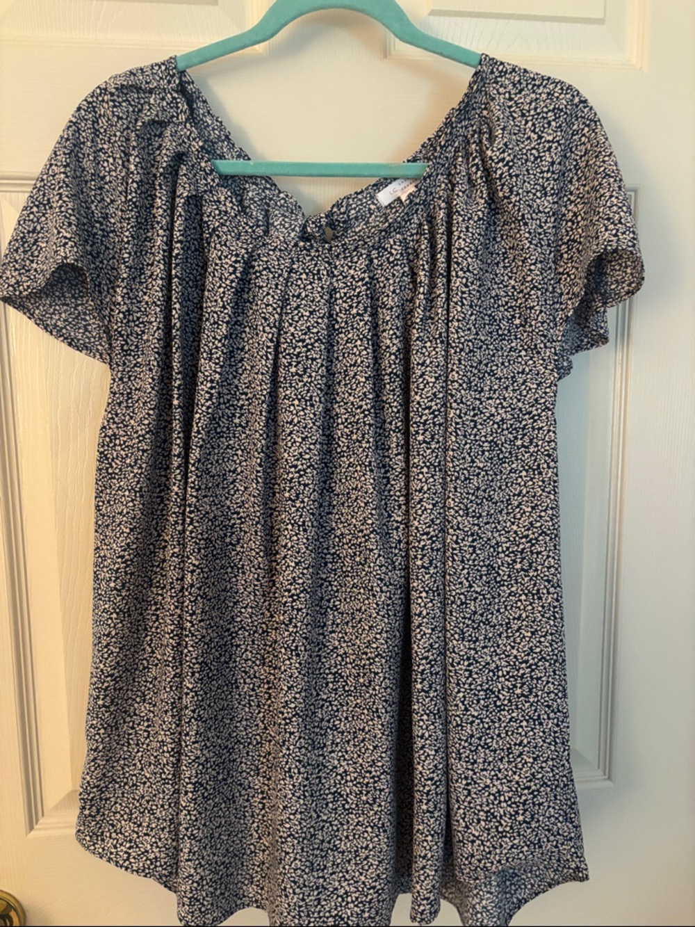 LC Lauren Conrad Navy and Cream Floral Peasant Blouse 2X